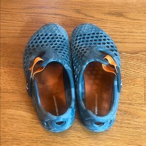 VIVOBAREFOOT Ultra Bloom Kids land and water  shoes. EU 34